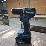 2x Accu boormachine   Makita, 1x DDF487, bouwjaar 2020 en 2025