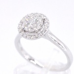 Witgouden entourage ring vol gezet met diamanten