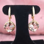 House of Pertijs – rosegouden oorbellen met diamant en edelsteen
