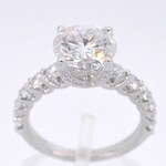 Witgouden ring met een diamant van 2.00 carat