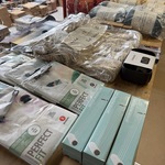 29x Mix partij w.o. badmatten, strijkplankhoezen, woonkleden, waslijn