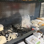 Inhoud stellingvak w.o. lampen en accessoires
