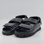 Paar sandalen, maat 38 1/2, Prada