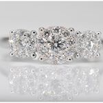 Ring met drie chatons van diamanten 0.75 carat