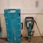 Breekhamer Makita, HM1214C, bouwjaar 2017