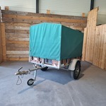 Huifaanhangwagen, Saris, R1600