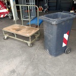 Transportkar en openafvalbak