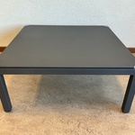 Bijzettafel  SUNS , matt royal grey