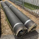 Ca. 40m2 Kunstgras, 30 mm hoog, groen, wit