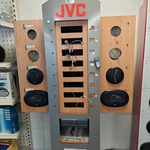 Presentatiekast met autoradio’s, JVC