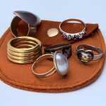 Collectie ringen van verschillende merken en materialen
