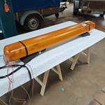 Lichtbalk oranje voor hulpdienst auto