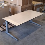 Elektrisch verstelbaar bureau | 160×80 cm, Ahrend, Ahorn