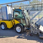 Werktuigdrager met heetwatermachine, Multihog, CX75, 2016