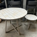2x Tuintafel