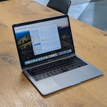 Macbook Pro 13-inch, Apple, A1989, 2018