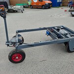 Elektrisch aangedreven platformwagen