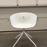 Design stoel draaibaar