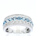 Witgouden pave ring met diamanten en topaas