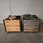 2x Partij camouflage kleding en uitrusting, Woodland / KPU / KL / Falk