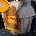 2x Verkleedpakken pindakaas en lamp