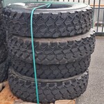 4x Vrachtwagenband, O.a. Michelin, o.a. XZL