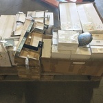Pallet sanitair lampen + douchekoppen