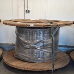 Kabel op houten haspel