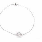 Witgouden armband met een diamanten bedel
