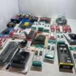 Partij met diverse elektronica accessoires, 33 stuks