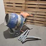 Betonmolen, Belle, M18BE, Oranje, 2011