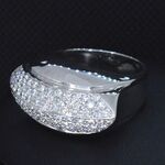 Designer ring van goud met diamanten