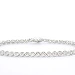 Witgouden armband vol met diamanten gezet