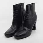 Paar laarsjes, maat 38 1/2, Saint Laurent