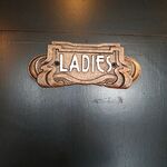 2x Toilet bordjes