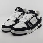Paar schoenen, maat 8, Louis Vuitton, MS 0274