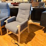 Relaxfauteuil elektrisch verstelbaar, maat medium sta op functie Knuds