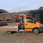 Bedrijfswagen, Iveco, Daily 35C15D met openlaadbak en laadkraan Maxili