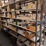 Partij installatiemateriaal in 2mtr stelling