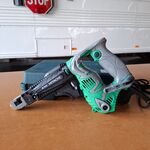 Schroefautomaat Hitachi, W4YD