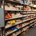 Partij installatiemateriaal in 2mtr stelling