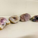 4x Amethist / chalcedoon geode