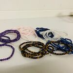Ca. 30x Kogelarmband dames, divers, 4mm