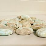 Ca. 25x Blue Caribbean Calciet palmsteen