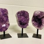 3x Amethist met gepolijste rand