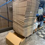 Ca. 150x Verzenddozen, dubbelgolf, bruin, 70x54x30cm