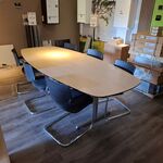 Vergadertafel met 6 stoelen