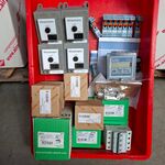 Assortiment installatiemateriaal o.a. Weidmuller