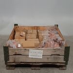 Partij borgenpennen en stukjes buis