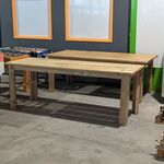 2x Houten tafel